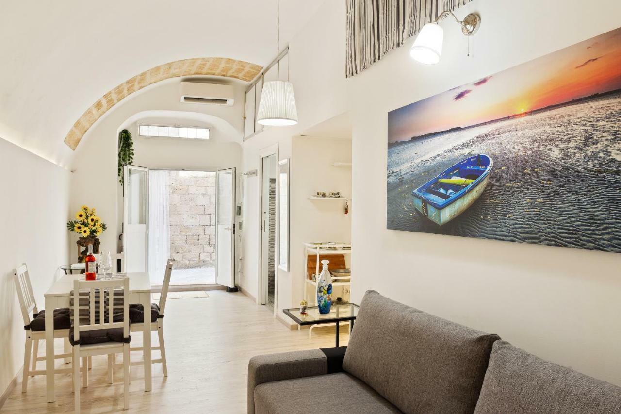 San Nicola Casa Clemente Apartment Bari Luaran gambar